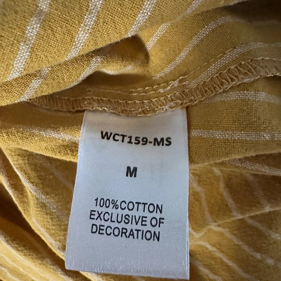 🆕 Altar’d State Embroidered Top, medium - Picture 7 of 7